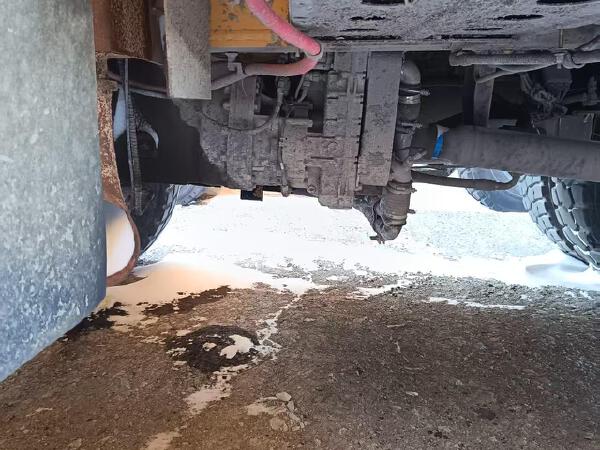 徐工XDR80T寬體車