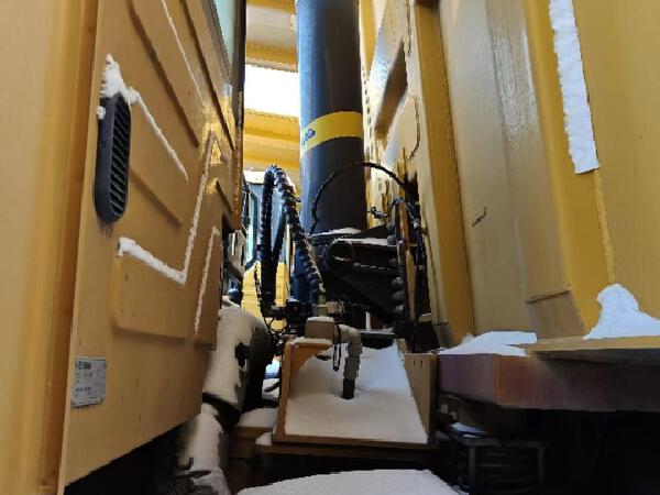 徐工XDR80T寬體車