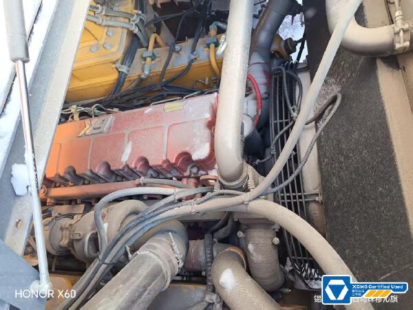 徐工XDR80T寬體車