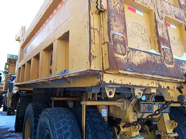 徐工XDR80T寬體車