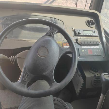 徐工XDM80宽体车