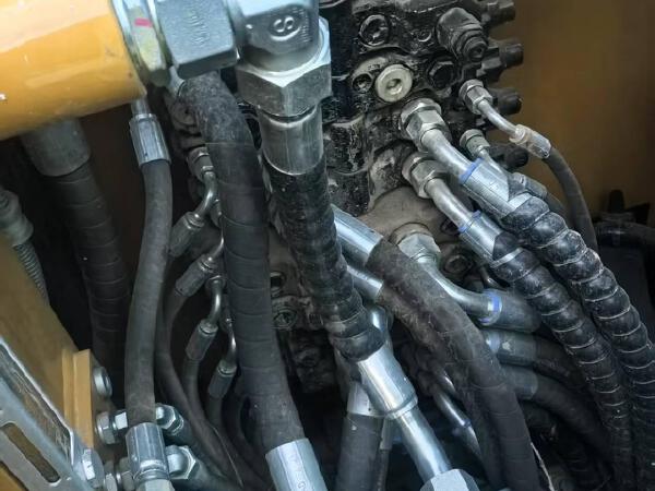 徐工XE75G履帶式挖掘機