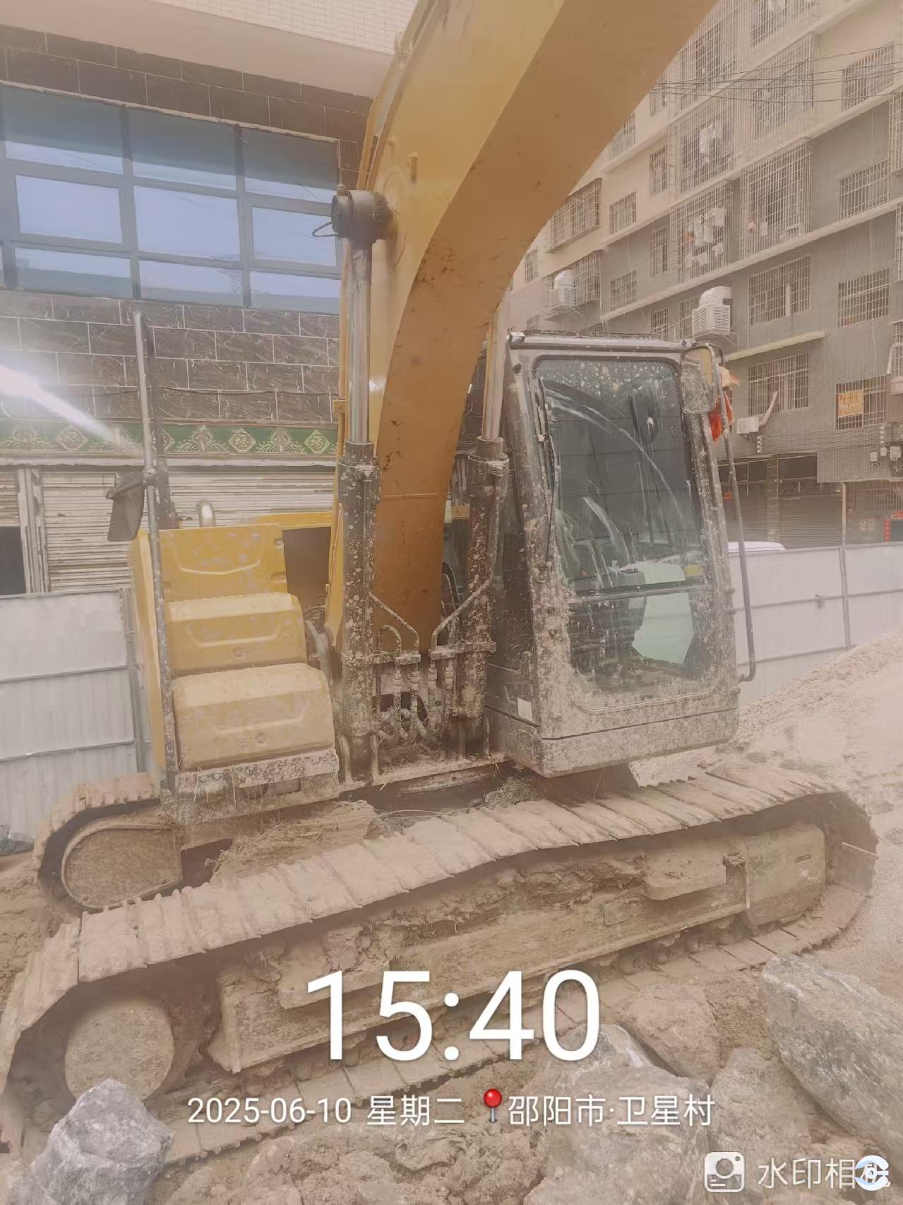 徐工XE135GA履帶式挖掘機