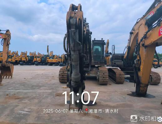 徐工XE600DKMAX履带式挖掘机
