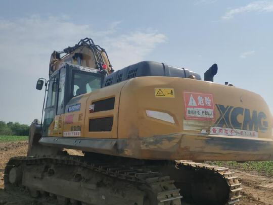 徐工XE380DK履帶式挖掘機(jī)