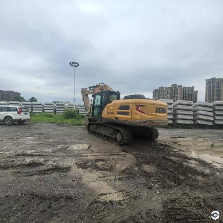 徐工XE200GH履带式挖掘机