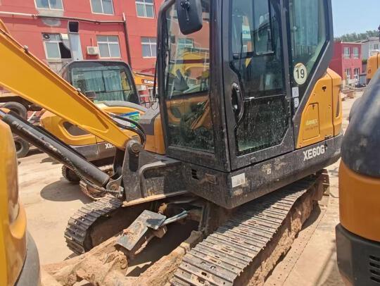 徐工XE60G履带式挖掘机