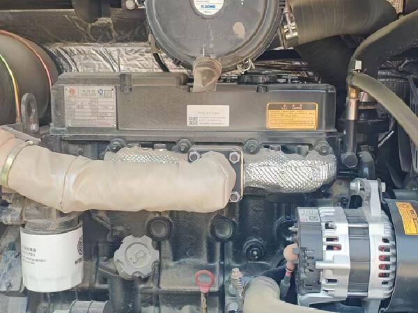 徐工XE60G履带式挖掘机