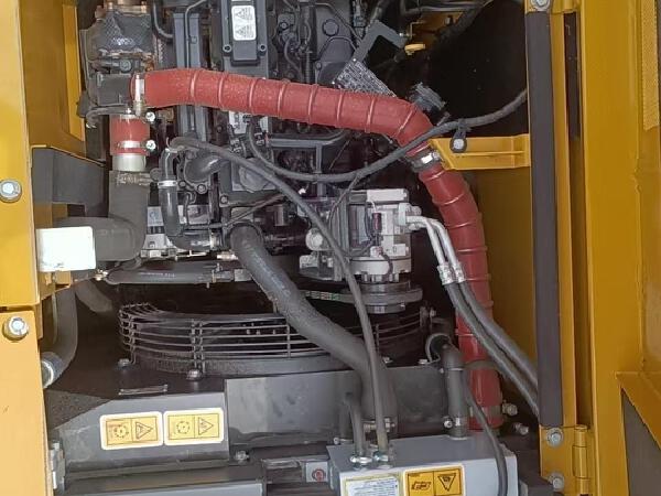 徐工XE135G履帶式挖掘機