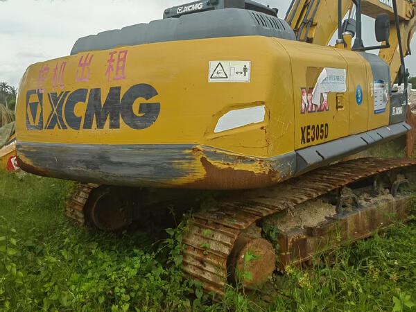 徐工XE245DK履帶式挖掘機