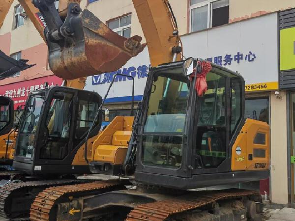 徐工XE135G履帶式挖掘機