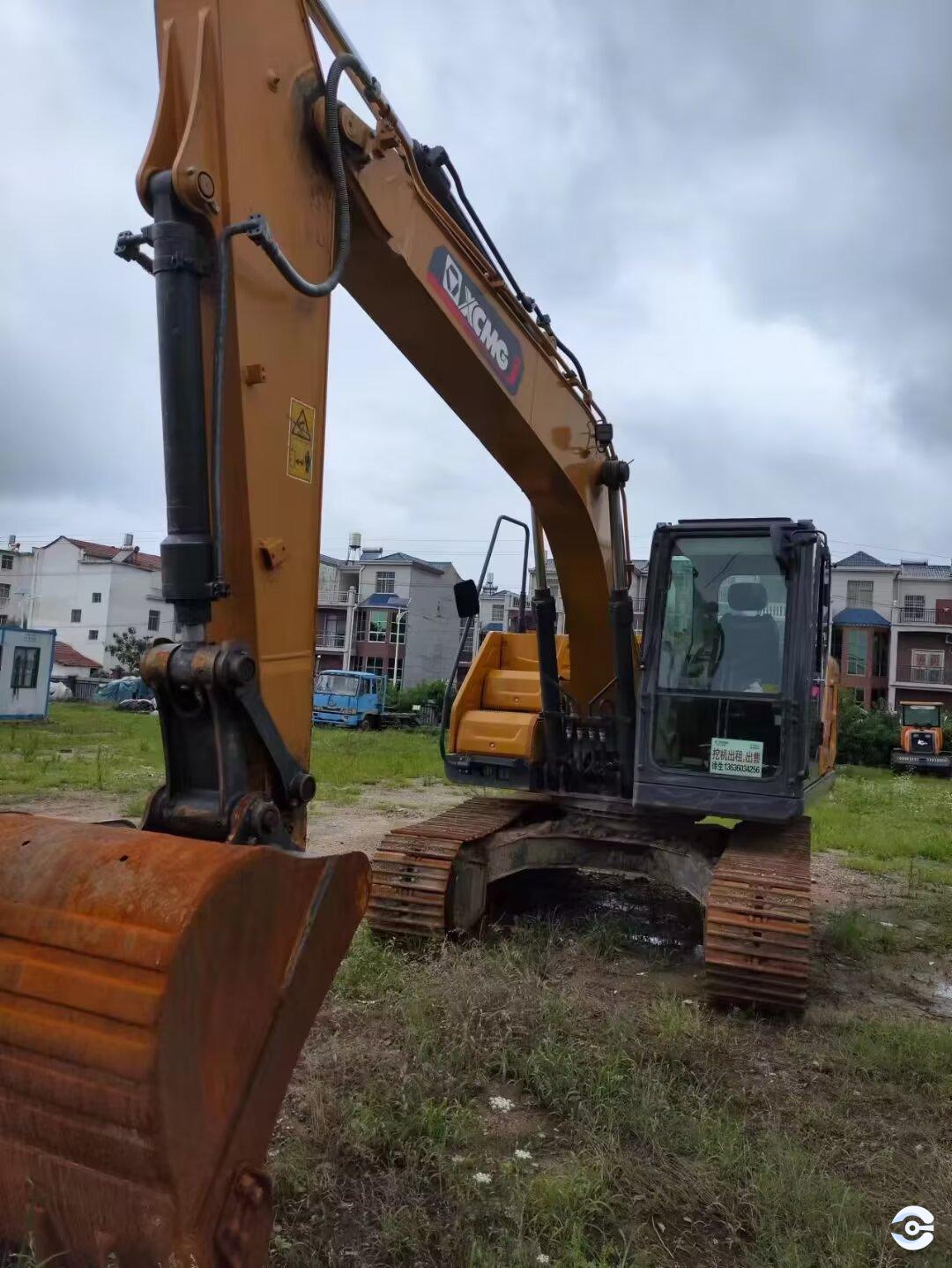 徐工XE135G履帶式挖掘機