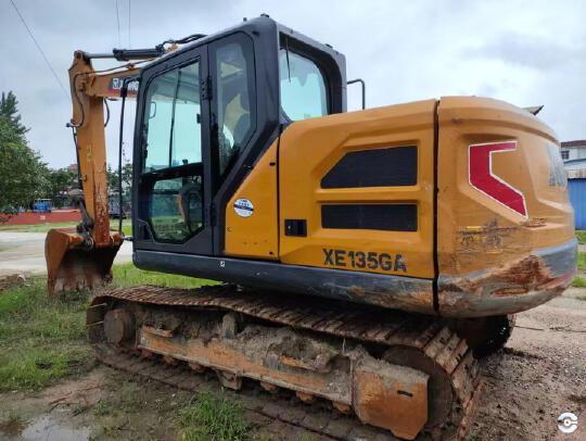 徐工XE135G履帶式挖掘機