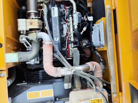 徐工XE135G履帶式挖掘機