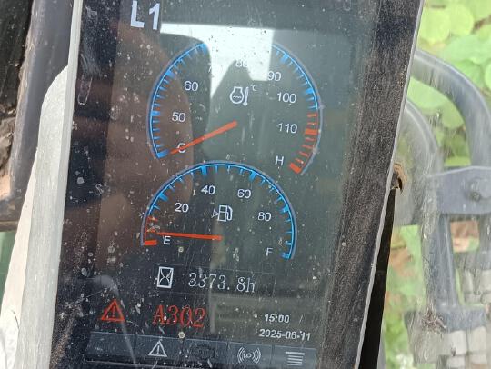 徐工XE400DK履帶式挖掘機