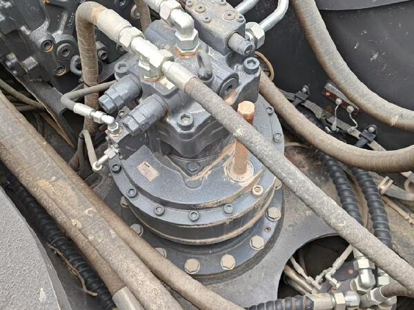 徐工XE380GK履帶式挖掘機