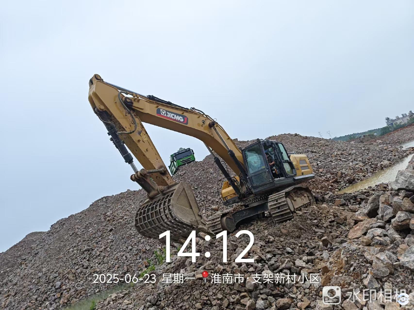 安徽徐工二手履带式挖掘机