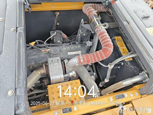 徐工XE380GK履帶式挖掘機