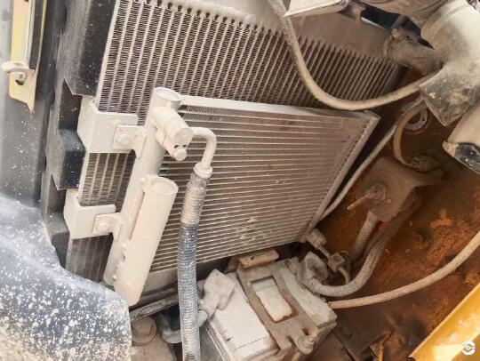 徐工XE35U履帶式挖掘機