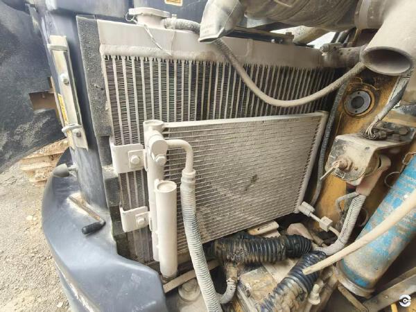 徐工XE35U履帶式挖掘機