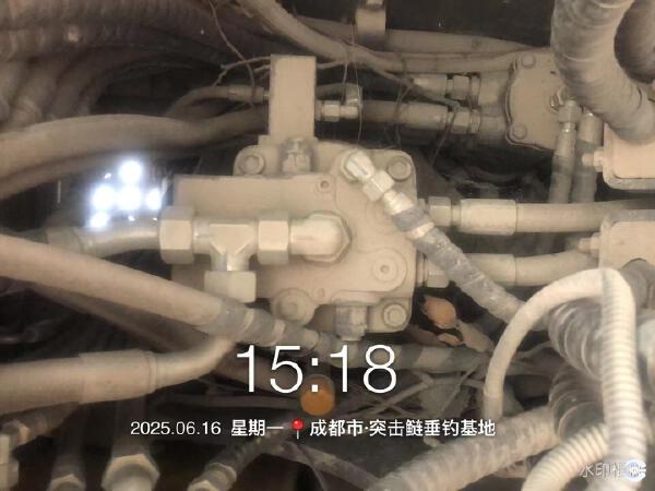 徐工XE75G履帶式挖掘機