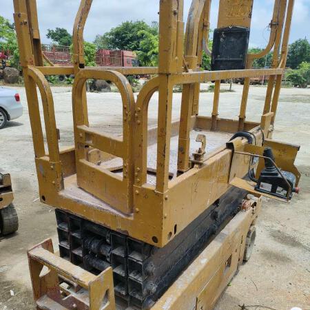 徐工GTJZ0607剪叉式高空作业平台