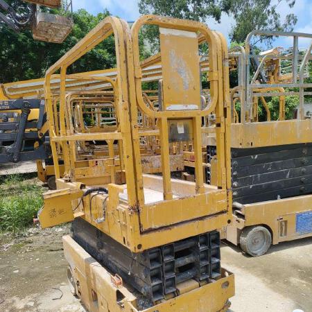 徐工GTJZ0607剪叉式高空作业平台