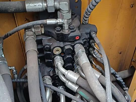 徐工XE105GA履帶式挖掘機
