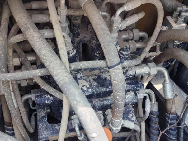 徐工XE135D履帶式挖掘機