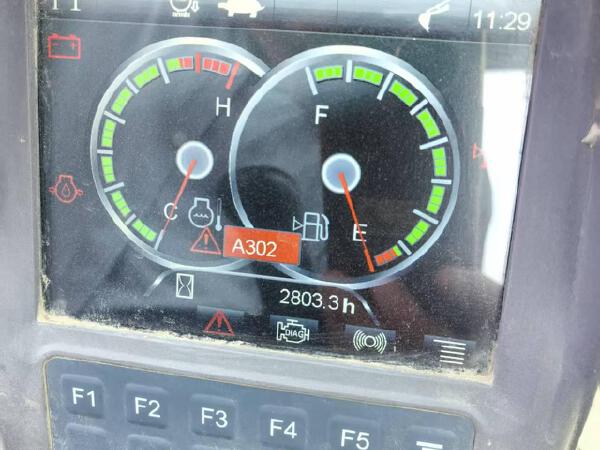 徐工XE135D履帶式挖掘機