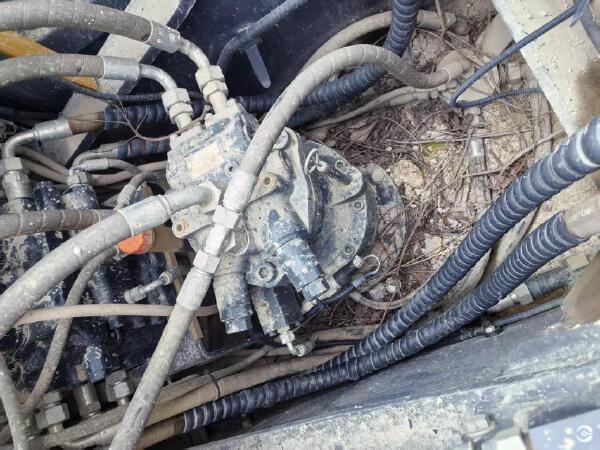 徐工XE135D履帶式挖掘機