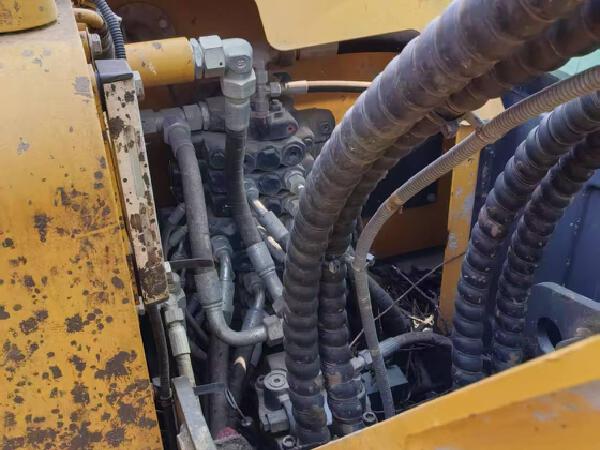 徐工XE75GH履帶式挖掘機