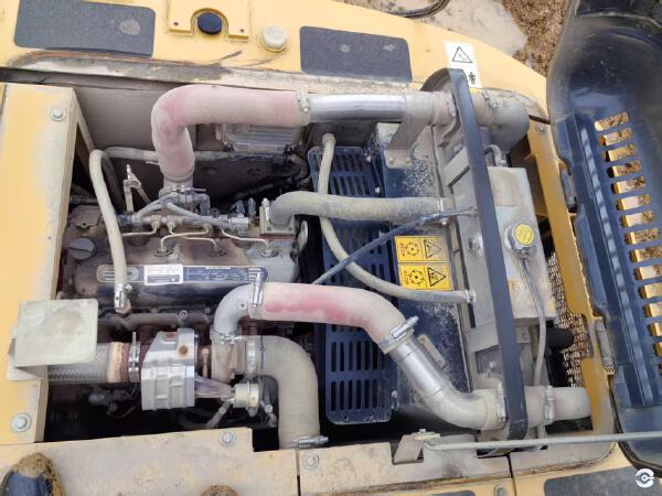 徐工XE135D履帶式挖掘機