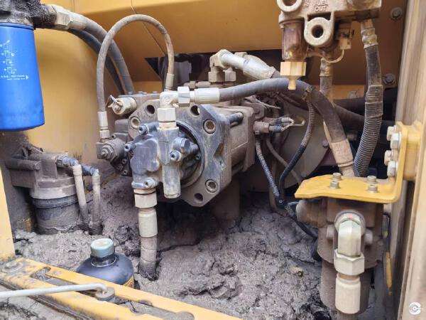 徐工XE135D履帶式挖掘機