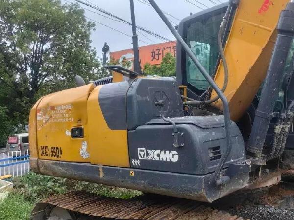 徐工XE135D履帶式挖掘機