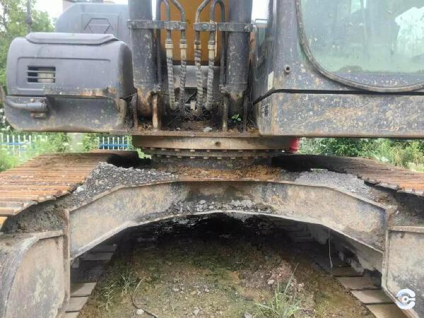 徐工XE135D履帶式挖掘機