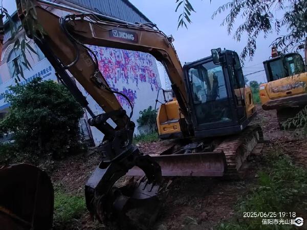 徐工XE75GA履帶式挖掘機(jī)