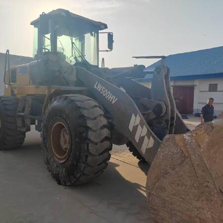 徐工LW500HV轮式装载机