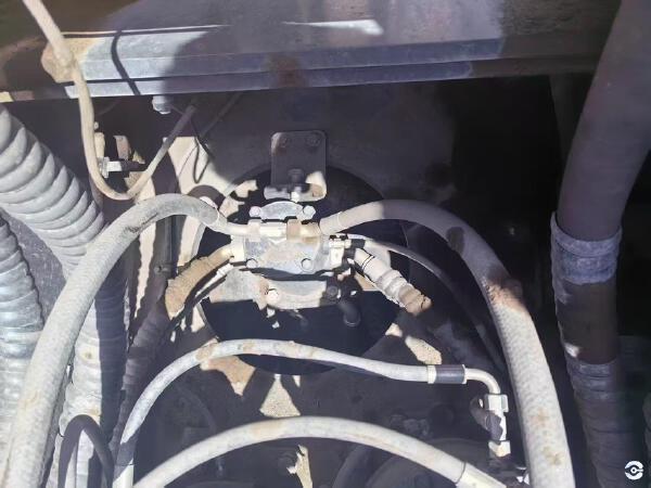 徐工XE600DKMAX履帶式挖掘機