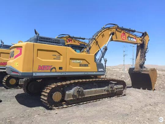 徐工XE600DKMAX履帶式挖掘機