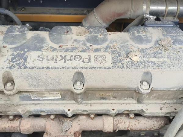 徐工XE550DK履帶式挖掘機