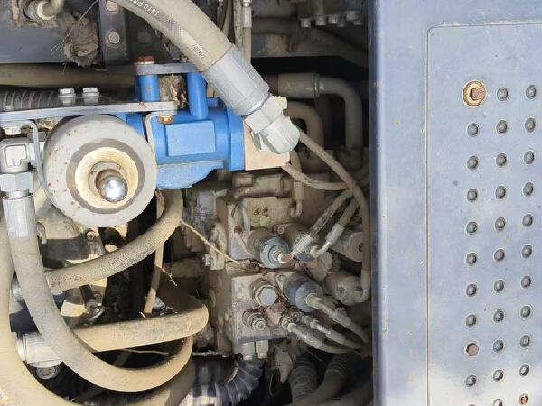 徐工XE550DK履帶式挖掘機