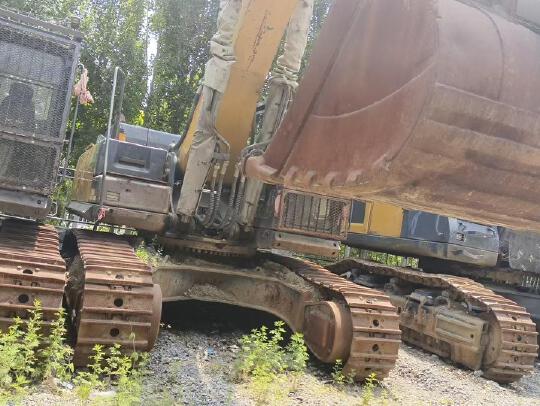 徐工XE550DK履帶式挖掘機