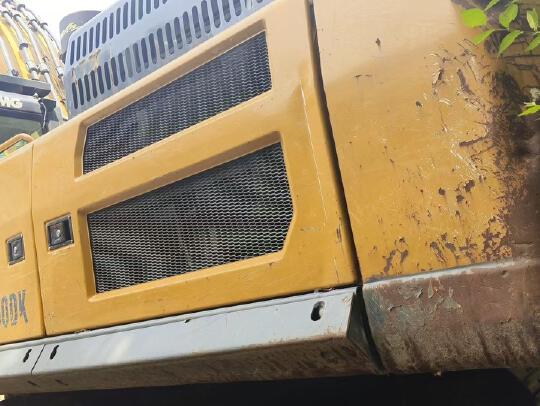 徐工XE550DK履帶式挖掘機