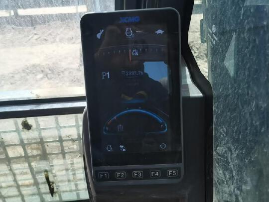 徐工XE550DK履帶式挖掘機