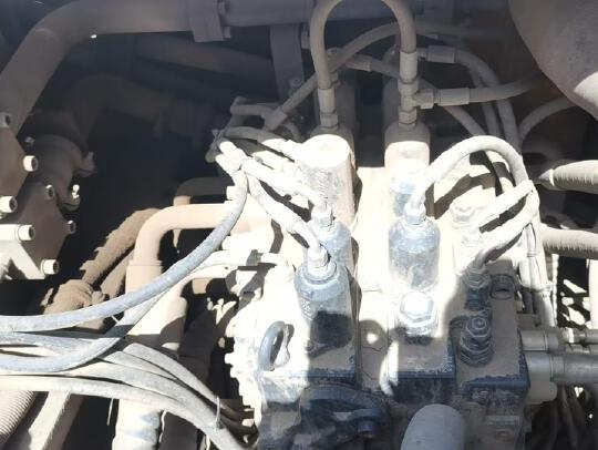 徐工XE550DK履帶式挖掘機