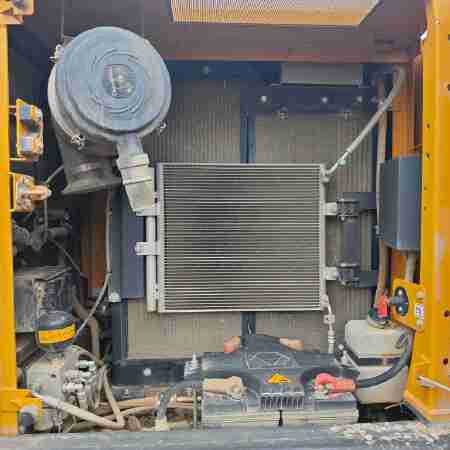 徐工XE135G履带式挖掘机