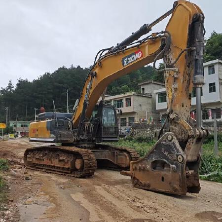 徐工XE550DK履带式挖掘机