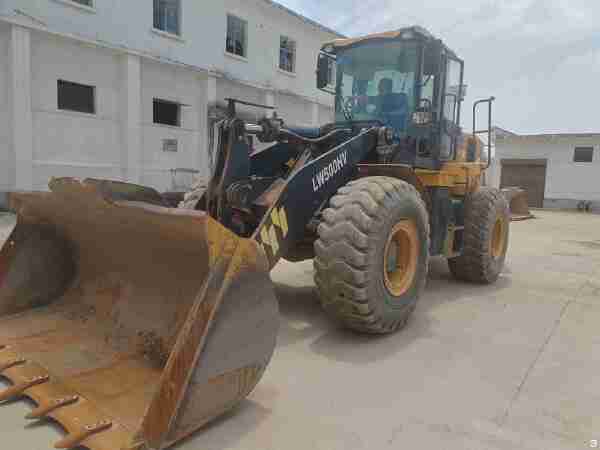 徐工LW500HV輪式裝載機(jī)