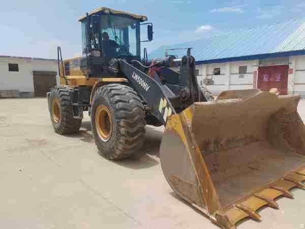 徐工LW500HV輪式裝載機(jī)